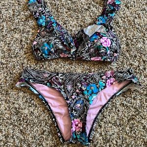Shade and Shore floral bikini set